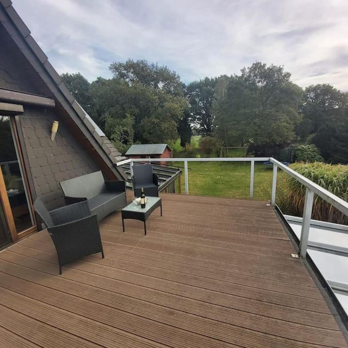 Apartment In Upper Floor In Nature Reserve. Hipstedt Bagian luar foto
