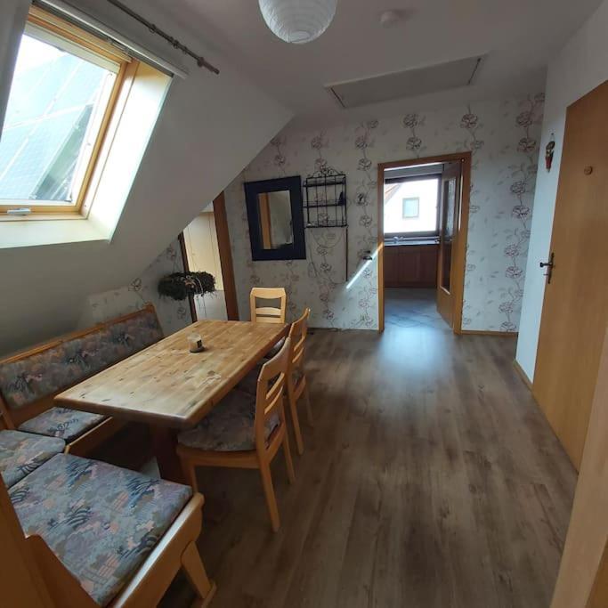 Apartment In Upper Floor In Nature Reserve. Hipstedt Bagian luar foto
