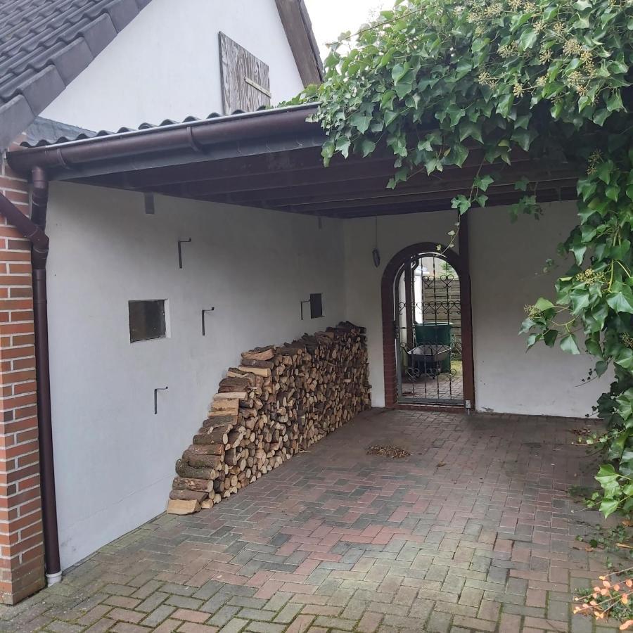 Apartment In Upper Floor In Nature Reserve. Hipstedt Bagian luar foto